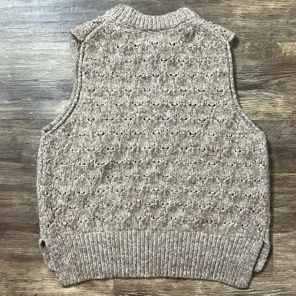 Universal Thread Sweater Vest - Picture 2 of 3